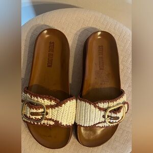 Steve Madden Cream & Tan Woven Buckle Slide Sandals